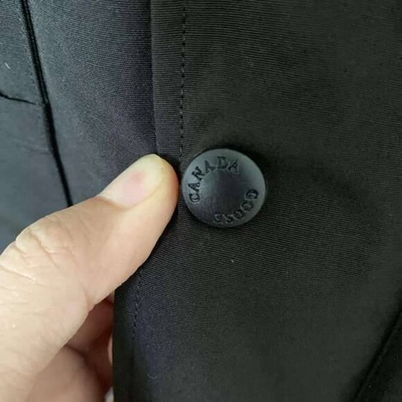 Canada goose warm black down vest - Picture 4 of 7